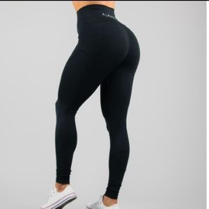 Alphalete Revival Leggings